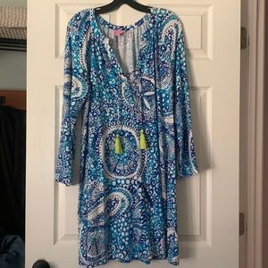 Lilly Pulitzer knit dress size xl, criss cross neck line with tassels